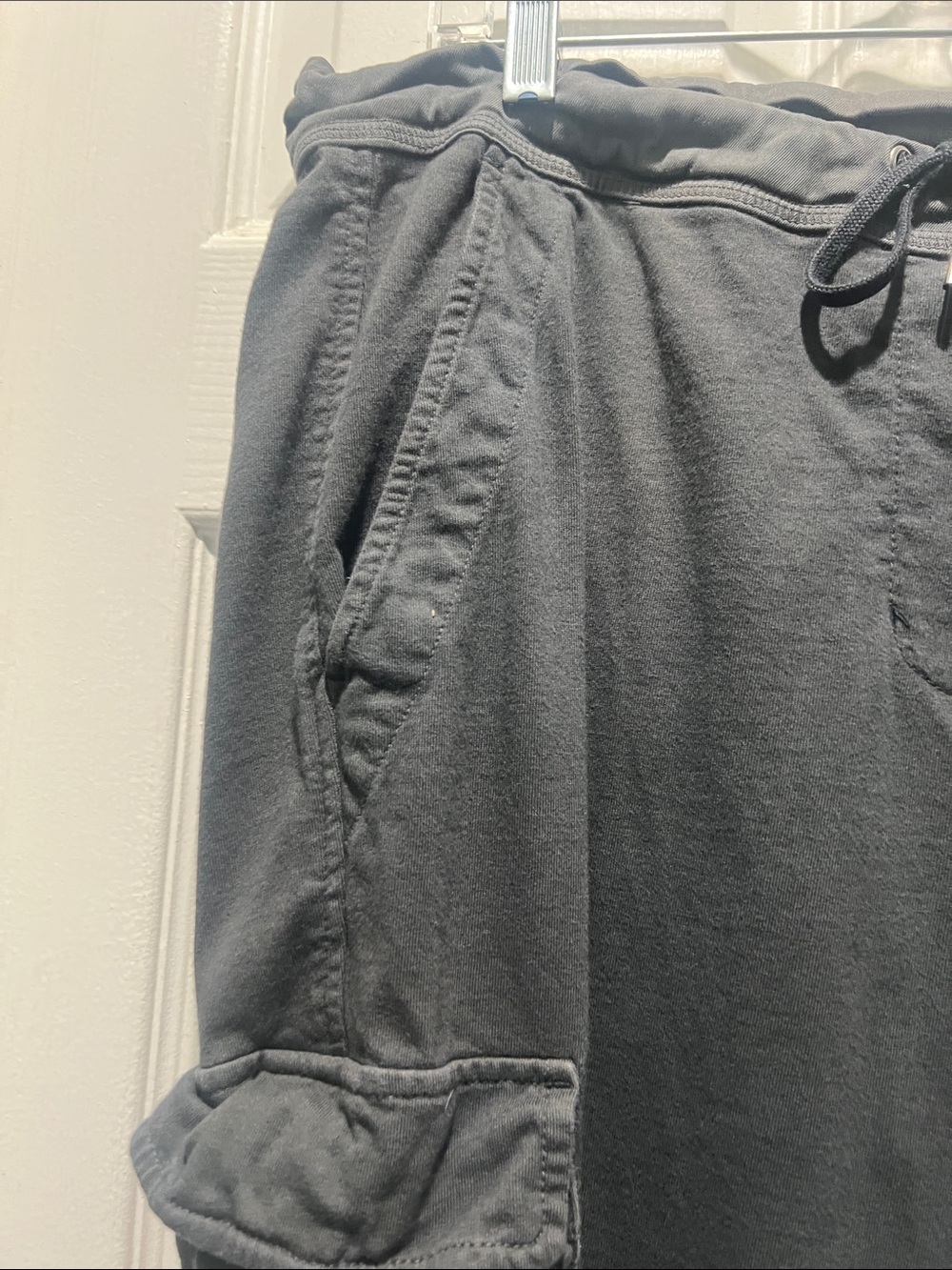 James Perse Charcoal Cargo Jogger Pants - Picture 10 of 13